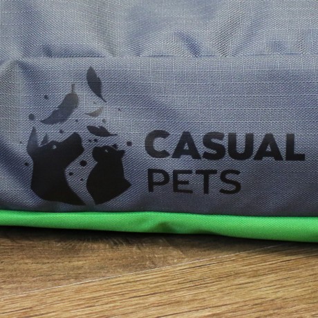 Просто лежак серый с зеленым для собак средних пород со съемным чехлом Casual pets