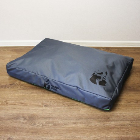 Просто лежак серый с зеленым для собак средних пород со съемным чехлом Casual pets