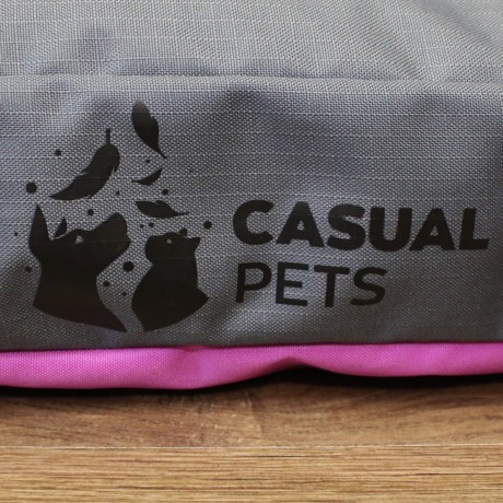 Просто лежак серый с розовым для собак средних пород со съемным чехлом Casual pets