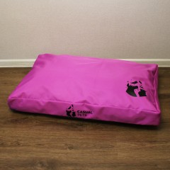 Просто лежак розовый для собак средних пород со съемным чехлом Casual pets