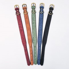 Широкий ошейник для собак средних и крупных пород. Обхват шеи 34 - 44 см, ширина 3,5 см