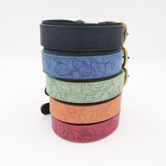 Широкий ошейник для собак средних и крупных пород. Обхват шеи 34 - 44 см, ширина 3,5 см