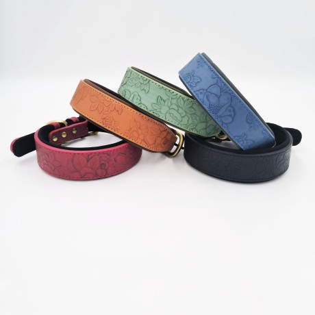 Широкий ошейник для собак средних и крупных пород. Обхват шеи 43 - 53 см, ширина 4 см