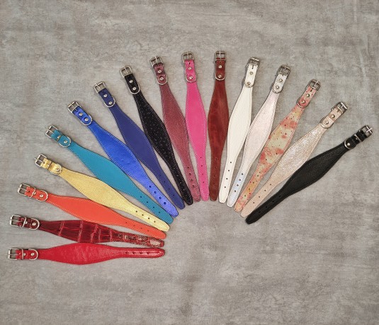 Мягкий кожаный ошейник селедка 23-28 см